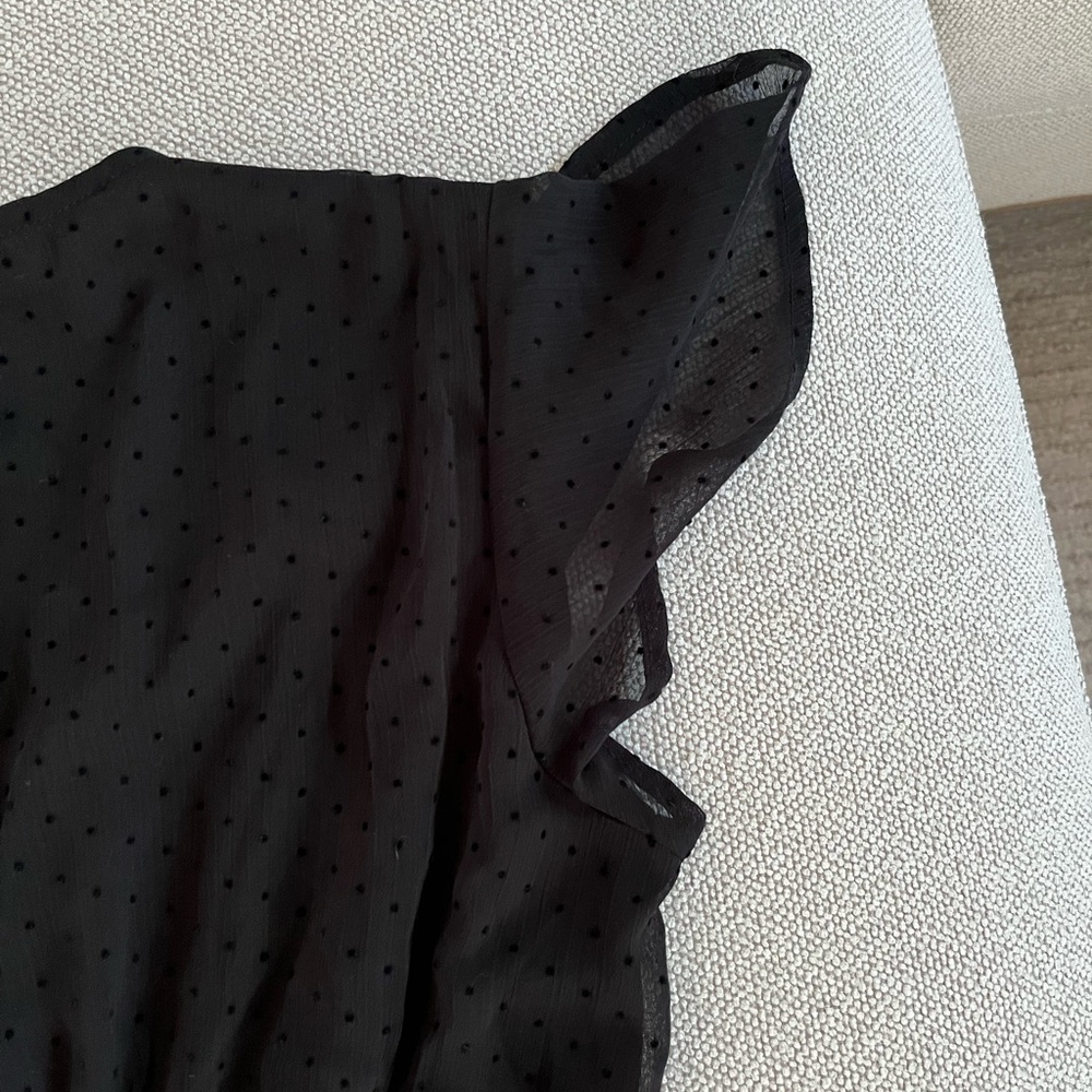 BLUE RAIN SWISS DOT MATERIAL WITH SMOCKED AND RUCHED DETAILS/ Size Small - Picture 9 of 10